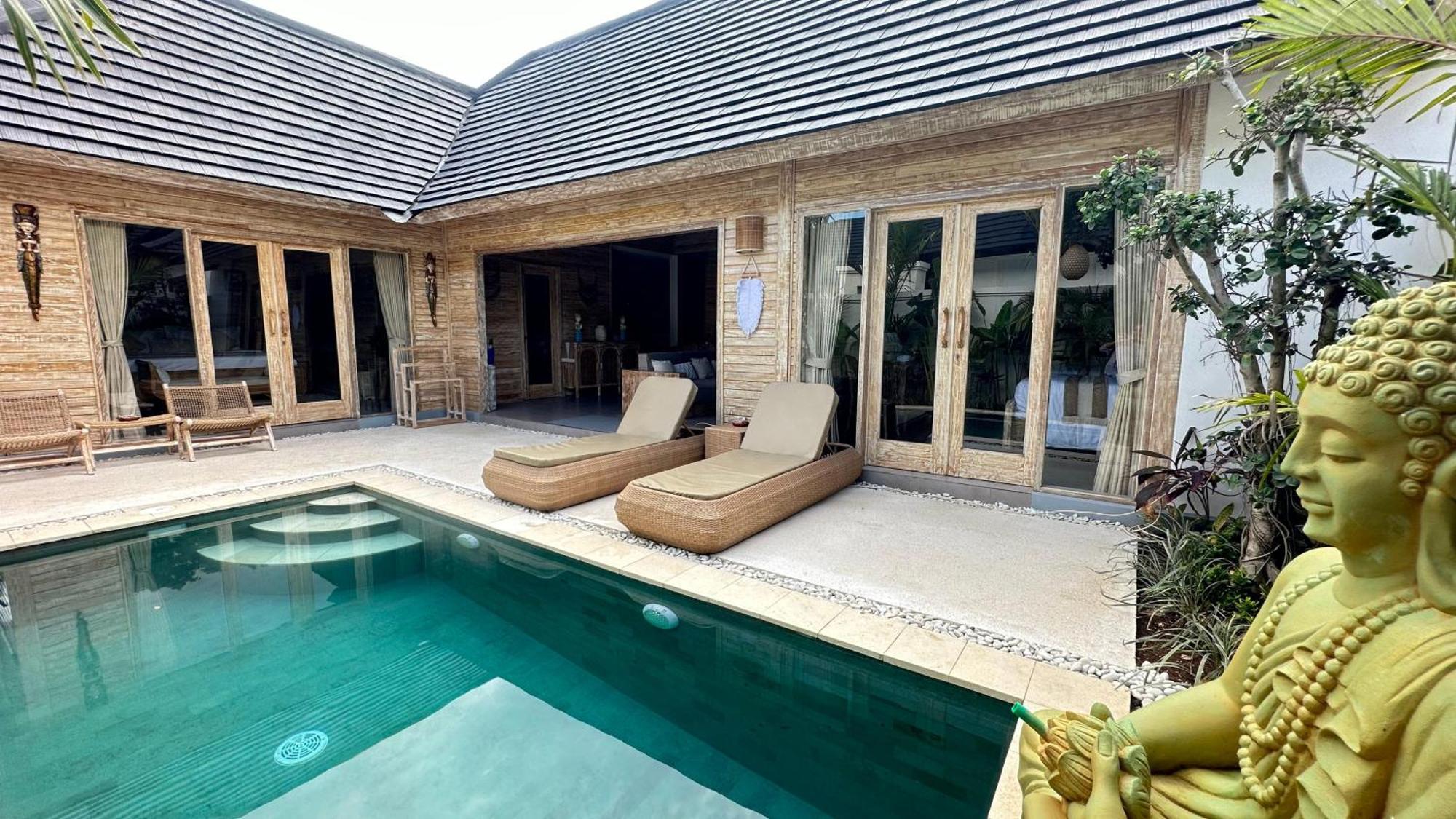 Kubu Dimel Suites And Villas Resort Nusa Dua  Buitenkant foto